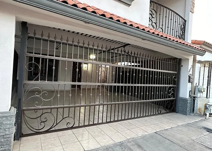 Refugio Elegante Y Equipado En Zona Dorada