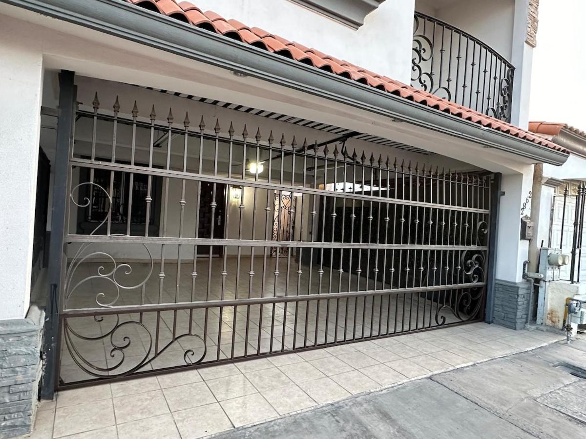 Refugio Elegante Y Equipado En Zona Dorada Casa de Férias Mexicali